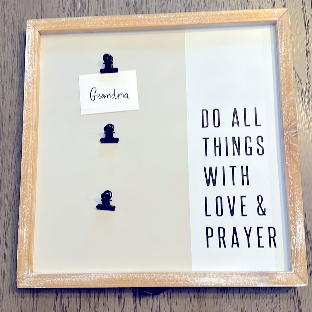 🆕 Wall or Table Decor